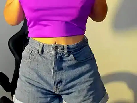 Sami Hotie1 online show from 18, 2, 2025