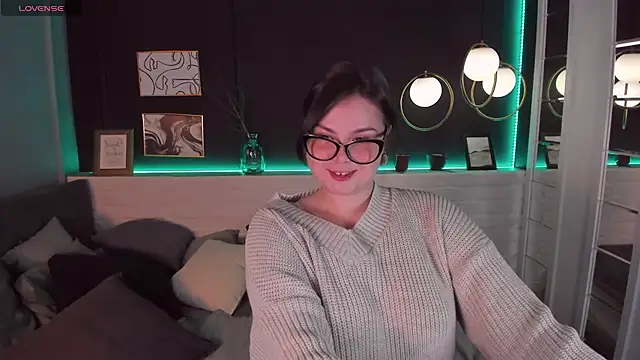 Mayayammy online show from 3, 2, 2025