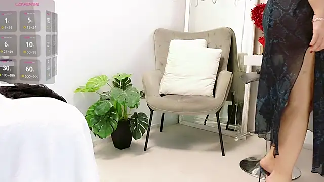 Snapshot of missmiamore chatting on 15, 1, 2025 missmiamore online show from 15, 1, 2025