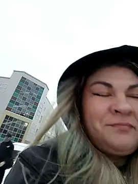 ZenaPallmer online show from 16, 2, 2025