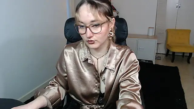 Crystal-dreamt online show from 20, 12, 2025