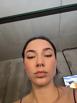 sinthiaroze online show from 1, 11, 2025