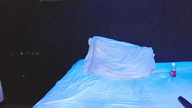 ASTRIDBULM online show from 19, 12, 2025