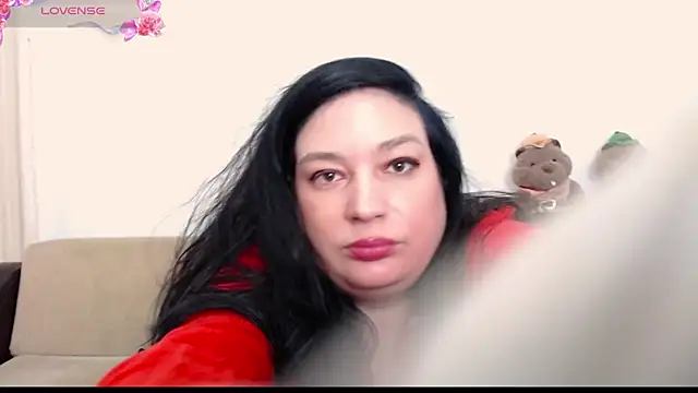 Snapshot of ElenaRose90 chatting on 9, 11, 2025 ElenaRose90 online show from 9, 11, 2025