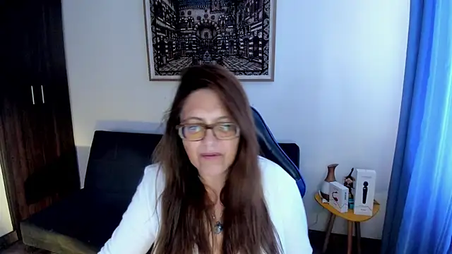 Ivette Shaira online show from 27, 4, 2026