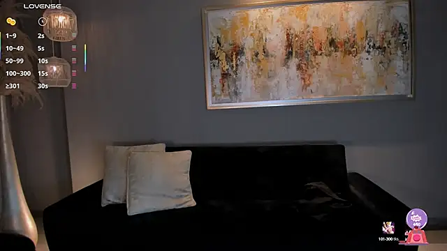 Snapshot of DannaCruz chatting on 13, 2, 2025 DannaCruz online show from 13, 2, 2025