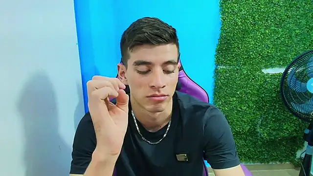 DEIBY BABY online show from 24, 1, 2025