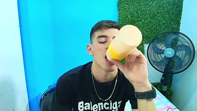 DEIBY BABY online show from 29, 1, 2025