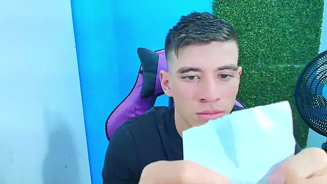 DEIBY BABY online show from 12, 2, 2025