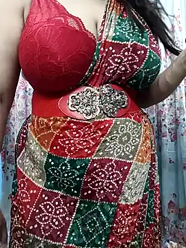 Sexybomb33 online show from 28, 12, 2024