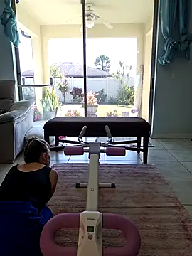 SkyelarSommer online show from 12, 12, 2024