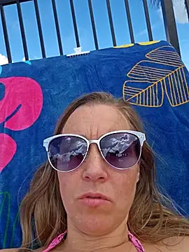 SkyelarSommer online show from 12, 3, 2026