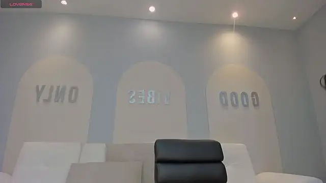 Snapshot of SunnyRivers chatting on 3, 2, 2025 SunnyRivers online show from 3, 2, 2025