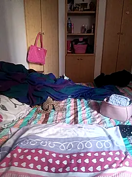 LissaThompsom online show from 11, 3, 2025