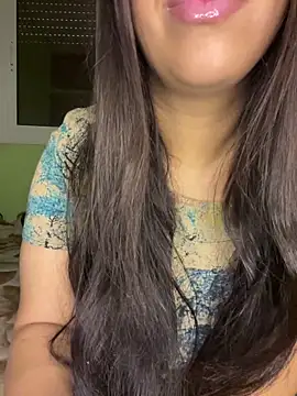 Mayacrayzi online show from 25, 3, 2026