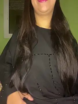 Snapshot of Mayacrayzi chatting on 30, 4, 2026 Mayacrayzi online show from 30, 4, 2026