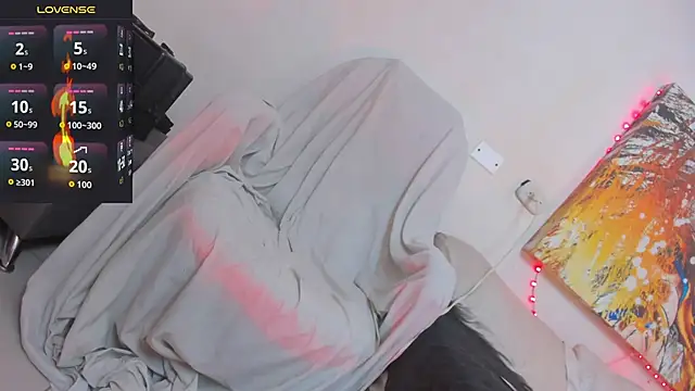 Snapshot of MissCarolinne chatting on 1, 3, 2026 MissCarolinne online show from 1, 3, 2026