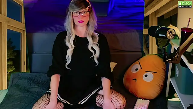 Kittychatte online show from 22, 9, 2025