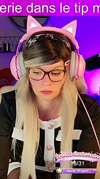 Kittychatte online show from 22, 4, 2026