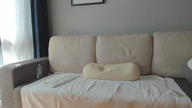 Snapshot of bellahot77 chatting on 28, 2, 2025 bellahot77 online show from 28, 2, 2025