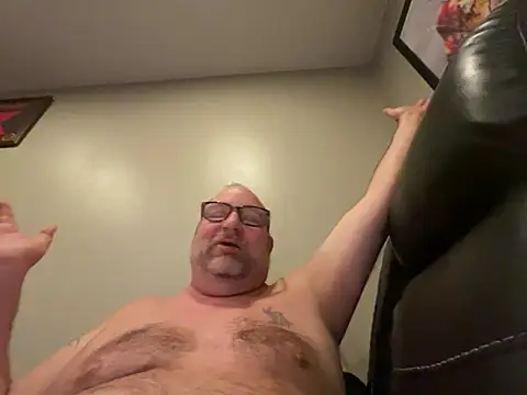 Snapshot of 13B_MasterGunner chatting on 2, 7, 2026 13B MasterGunner online show from 2, 7, 2026