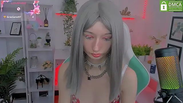 Snapshot of Katia_Kim chatting on 5, 3, 2025 Katia Kim online show from 5, 3, 2025