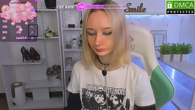 Snapshot of Katia_Kim chatting on 11, 9, 2025 Katia Kim online show from 11, 9, 2025