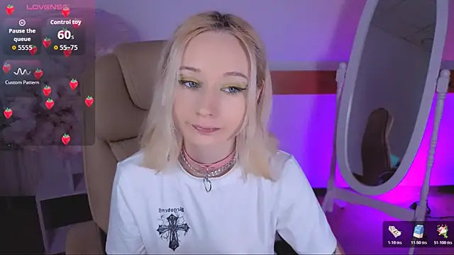 Snapshot of Katia_Kim chatting on 11, 11, 2025 Katia Kim online show from 11, 11, 2025