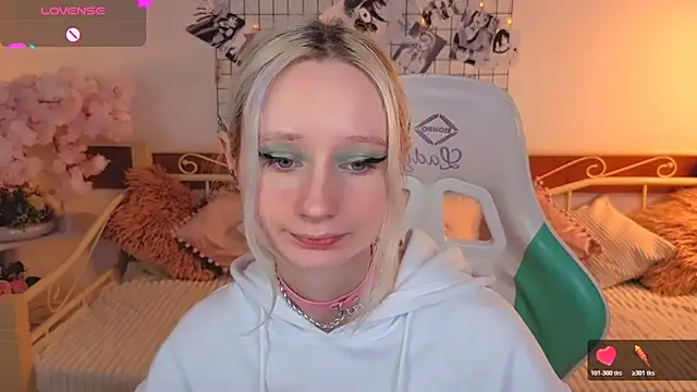 Snapshot of Katia_Kim chatting on 17, 2, 2026 Katia Kim online show from 17, 2, 2026