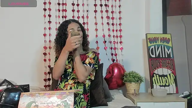 StefanyMiler online show from 11, 2, 2026