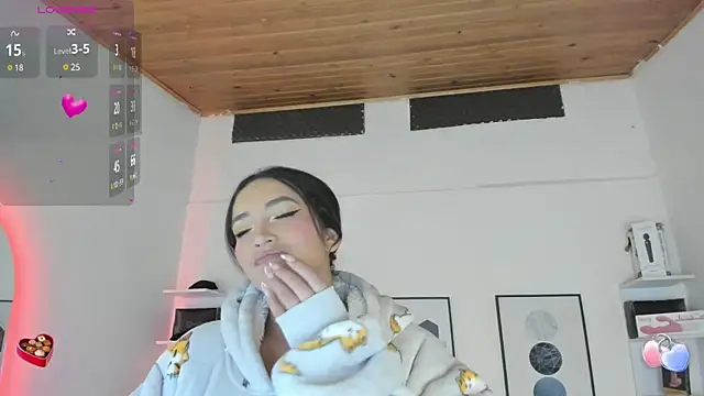 cristal  hot 1 online show from 10, 2, 2025