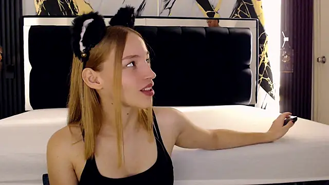 WhiteSun 01 online show from 11, 3, 2025