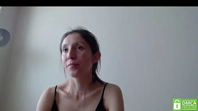 Sophi Cute online show from 21, 10, 2025