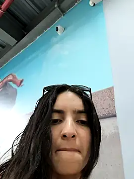 Snapshot of Sam_Sara chatting on 20, 3, 2025 Sam Sara online show from 20, 3, 2025