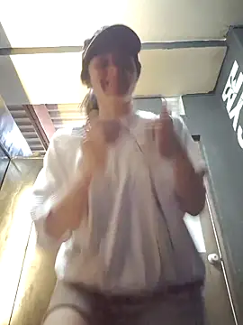 Sam Sara online show from 14, 4, 2026