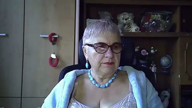 SweetCherry27 online show from 29, 9, 2025