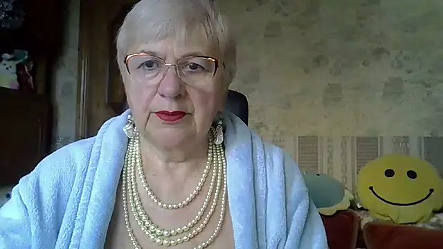 SweetCherry27 online show from 26, 4, 2026