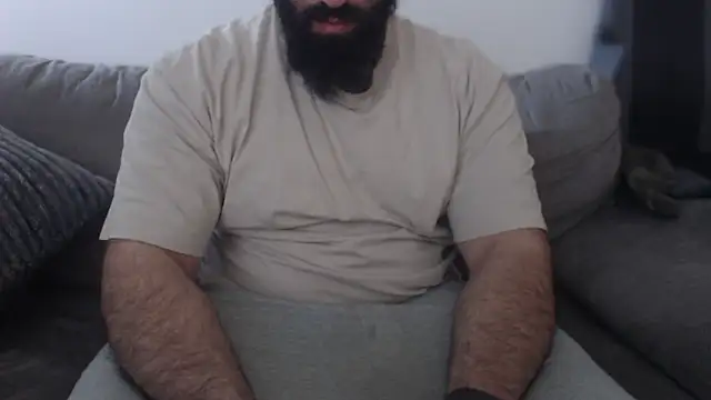 Snapshot of hugemachohandsome chatting on 29, 4, 2026 hugemachohandsome online show from 29, 4, 2026