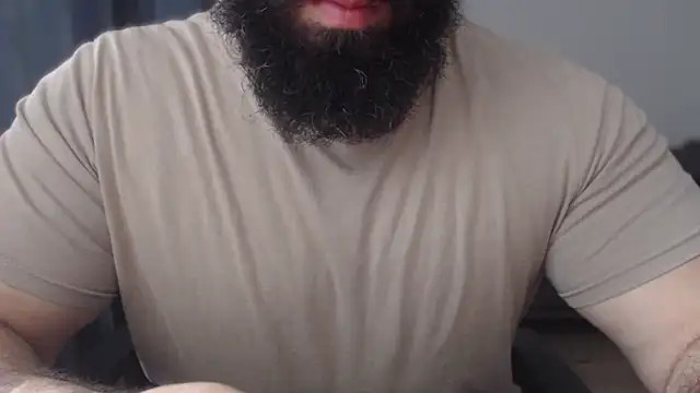 Snapshot of hugemachohandsome chatting on 5, 6, 2026 hugemachohandsome online show from 5, 6, 2026