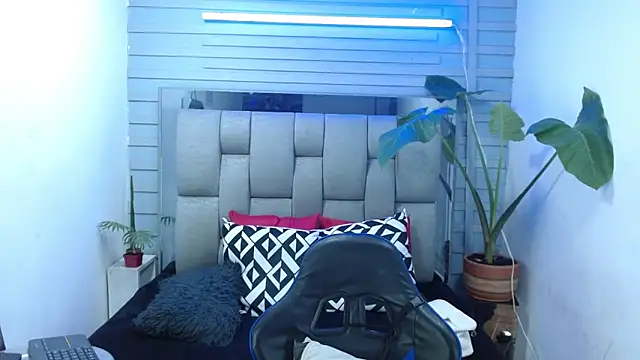 evelin zaens online show from 28, 4, 2026