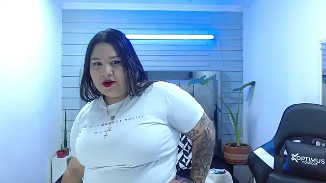 Snapshot of evelin_zaens chatting on 6, 6, 2026 evelin zaens online show from 6, 6, 2026
