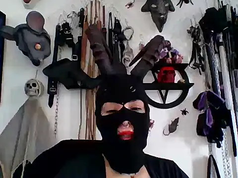 FeticheMacabre online show from 25, 4, 2026