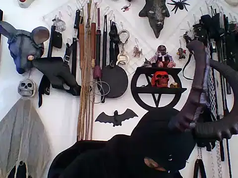 Snapshot of FeticheMacabre chatting on 18, 7, 2026 FeticheMacabre online show from 18, 7, 2026