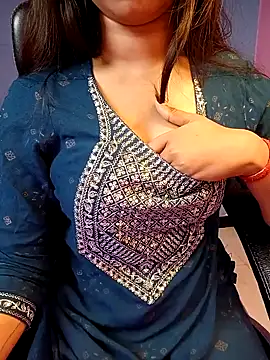 Snapshot of Aditi_1 chatting on 11, 2, 2025 Aditi 1 online show from 11, 2, 2025