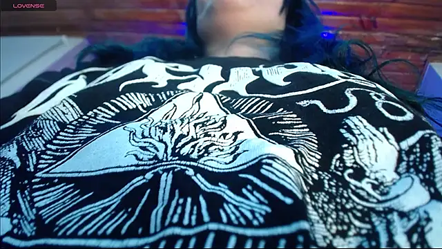 alicia moom online show from 2, 12, 2025