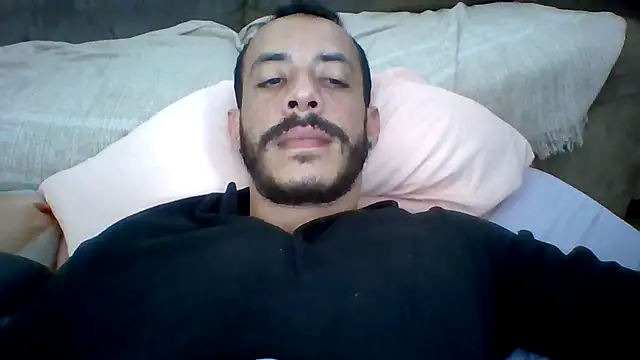 MachoScorpionCaralho online show from 25, 4, 2026