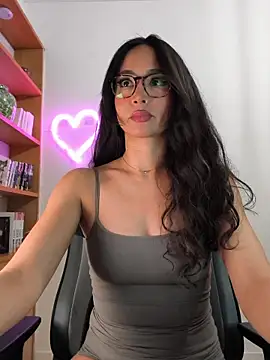 Naughty-Jessie online show from 21, 12, 2025