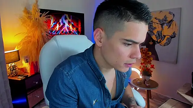 Matias Murrier online show from 17, 2, 2025