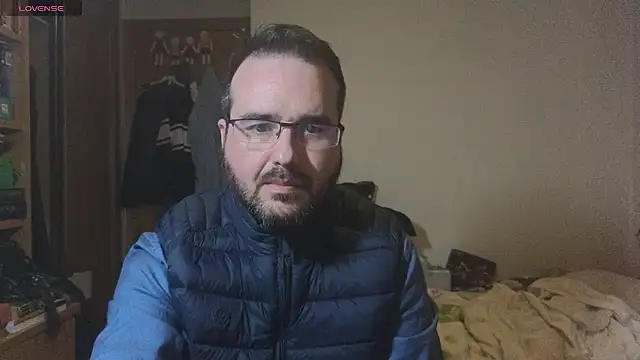 curiosillo83 online show from 20, 2, 2025