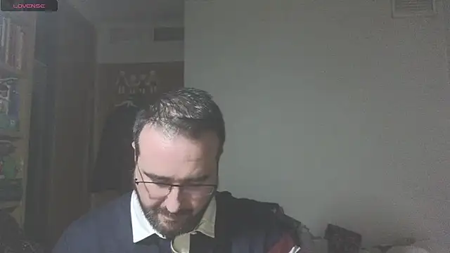 curiosillo83 online show from 21, 2, 2025